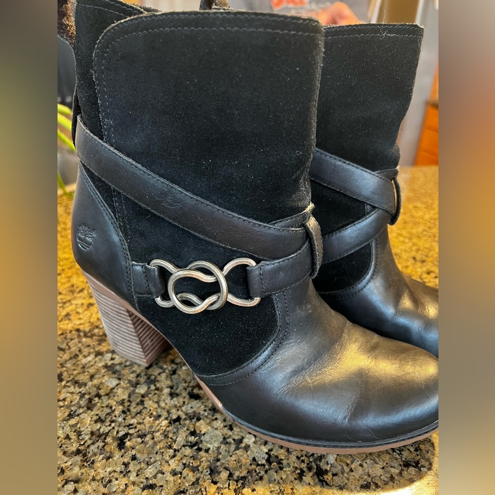 Like New Black Timberland Heels